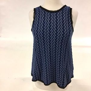 H15 StCl Navy-blue & white sleeveless top